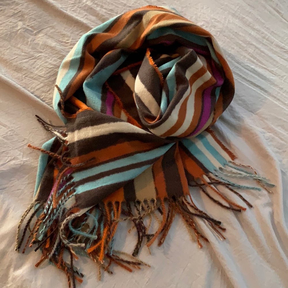 3/$15. Beautiful Soft Scarf 🧣